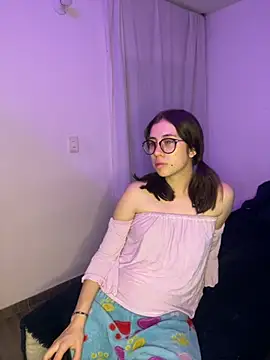 Snapshot of Catyloves chatting on January 24, 2025, 3:00 am Catyloves online show from January 24, 2025, 3:00 am