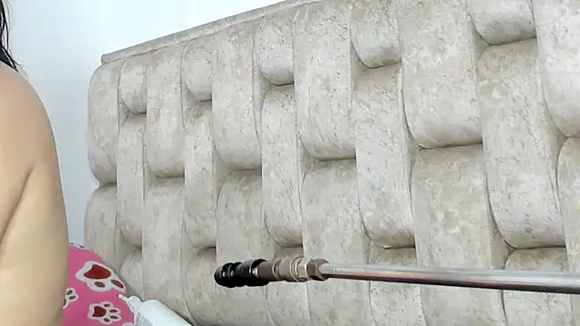 Sophia-Smith2 online show from February 7, 2026, 11:02 pm