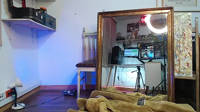 Siriss boyrag online show from March 7, 2025, 12:04 am