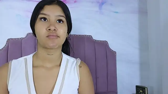 Aida moreno online show from June 10, 2026, 11:44 am