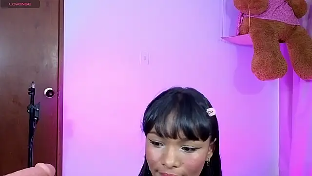 Snapshot of KaattySweet_ chatting on June 19, 2026, 7:41 pm KaattySweet online show from June 19, 2026, 7:41 pm
