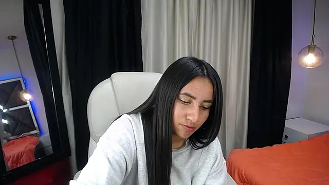 Snapshot of ailyn_miranda chatting on March 2, 2025, 9:10 am ailyn miranda online show from March 2, 2025, 9:10 am