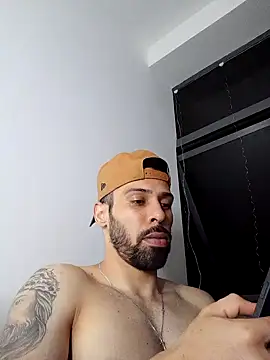 Snapshot of prince-roludo chatting on December 15, 2024, 1:24 am prince-roludo online show from December 15, 2024, 1:24 am