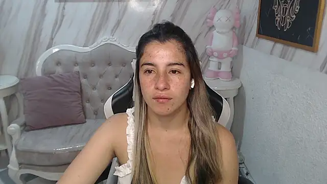 Valerie b online show from March 18, 2025, 3:02 am