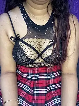 chelsiee1 online show from December 15, 2025, 6:14 pm