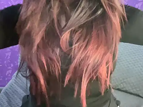 chelsiee1 online show from March 11, 2026, 6:57 pm