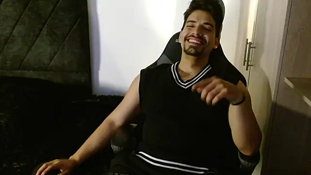 Ian Daviz online show from February 19, 2026, 9:23 pm