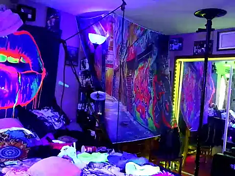 KRYZTALYNXXX online show from January 6, 2025, 5:16 pm