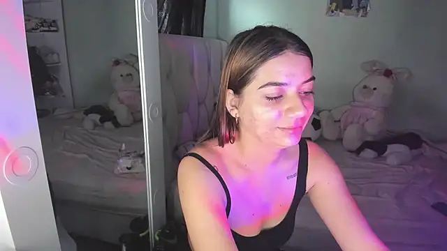 KittyKlum online show from March 27, 2026, 4:19 pm