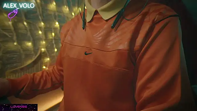 alex-volo online show from January 12, 2025, 4:52 am