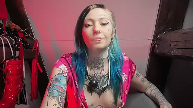 Snapshot of coyemoo chatting on January 17, 2026, 7:28 pm coyemoo online show from January 17, 2026, 7:28 pm