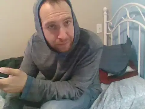 SmokingSloth online show from March 9, 2025, 5:06 pm