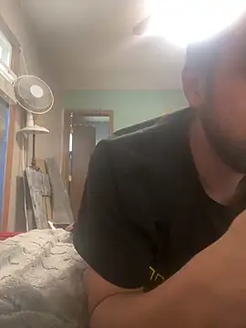 SmokingSloth online show from February 5, 2026, 7:10 pm