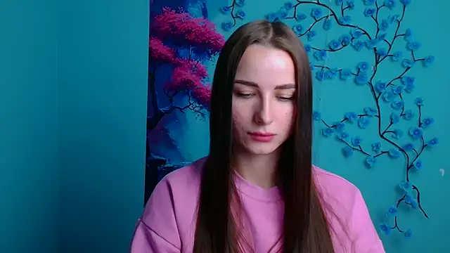 Eva Janee online show from December 3, 2025, 6:36 am