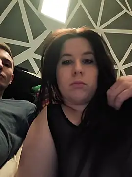 Snapshot of Anyonymuss chatting on November 11, 2025, 7:08 pm Anyonymuss online show from November 11, 2025, 7:08 pm