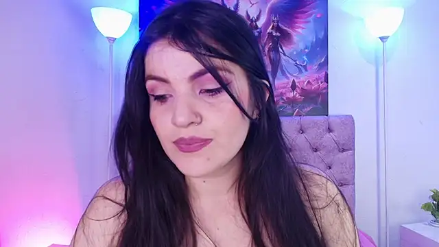 Snapshot of Amara_vega chatting on March 21, 2025, 11:44 am Amara vega online show from March 21, 2025, 11:44 am