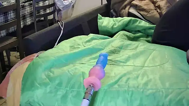 julienchat online show from February 14, 2026, 3:07 am