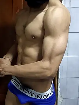 Snapshot of lukersaint chatting on November 17, 2025, 6:50 am lukersaint online show from November 17, 2025, 6:50 am