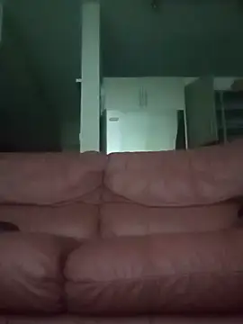 Snapshot of longthicknslick chatting on February 3, 2025, 5:03 pm longthicknslick online show from February 3, 2025, 5:03 pm