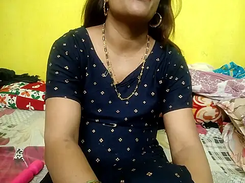 Snapshot of Sexyranibhabhi chatting on February 21, 2026, 3:03 pm Sexyranibhabhi online show from February 21, 2026, 3:03 pm
