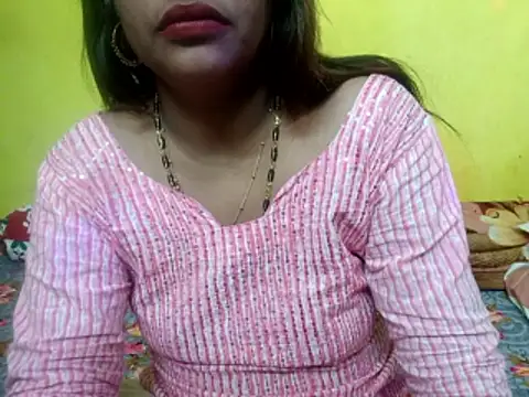 Snapshot of Sexyranibhabhi chatting on February 12, 2026, 2:06 pm Sexyranibhabhi online show from February 12, 2026, 2:06 pm