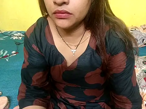 Snapshot of Sexyranibhabhi chatting on September 22, 2025, 4:13 pm Sexyranibhabhi online show from September 22, 2025, 4:13 pm
