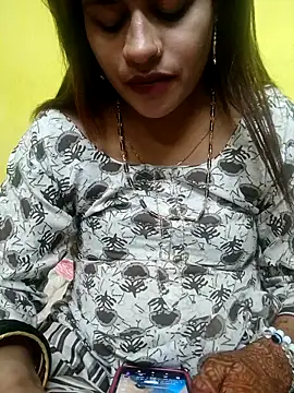 Snapshot of Sexyranibhabhi chatting on April 3, 2026, 3:29 pm Sexyranibhabhi online show from April 3, 2026, 3:29 pm