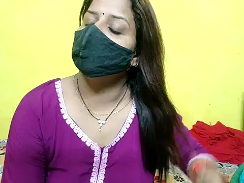 Snapshot of Sexyranibhabhi chatting on September 15, 2025, 2:17 pm Sexyranibhabhi online show from September 15, 2025, 2:17 pm