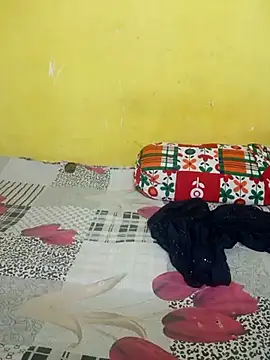 Snapshot of Sexyranibhabhi chatting on April 16, 2026, 2:40 pm Sexyranibhabhi online show from April 16, 2026, 2:40 pm