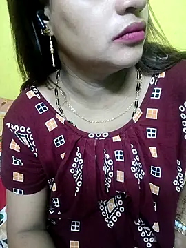 Snapshot of Sexyranibhabhi chatting on April 14, 2026, 2:05 am Sexyranibhabhi online show from April 14, 2026, 2:05 am