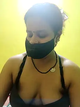 Snapshot of Sexyranibhabhi chatting on March 17, 2025, 3:29 pm Sexyranibhabhi online show from March 17, 2025, 3:29 pm