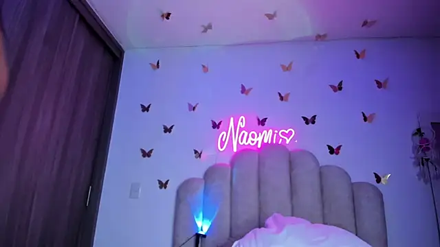 NaomiAsha online show from September 28, 2025, 11:44 pm