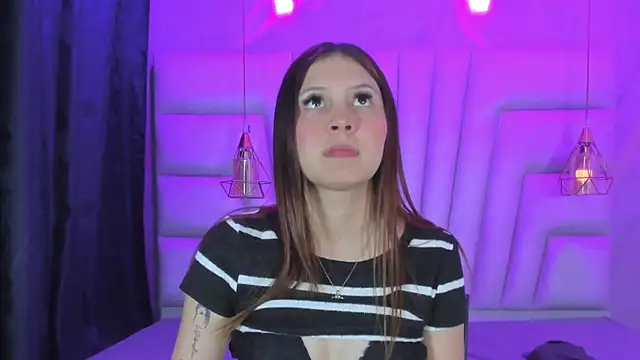 AngelaaCute  online show from February 28, 2026, 7:46 pm