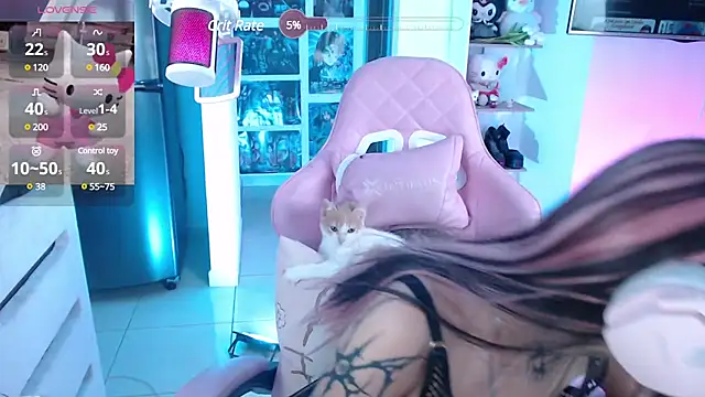 Snapshot of EmilygarciaXXX chatting on January 26, 2025, 6:07 am EmilygarciaXXX online show from January 26, 2025, 6:07 am