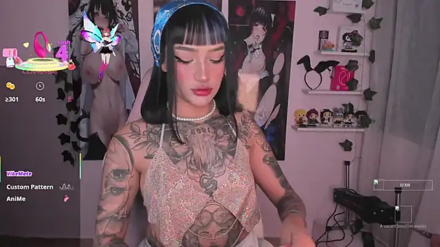 Snapshot of Sweet-bunny1 chatting on October 3, 2025, 11:06 pm Sweet-bunny1 online show from October 3, 2025, 11:06 pm