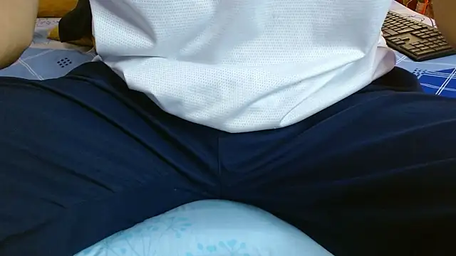 nickolas moon online show from December 26, 2024, 6:43 pm