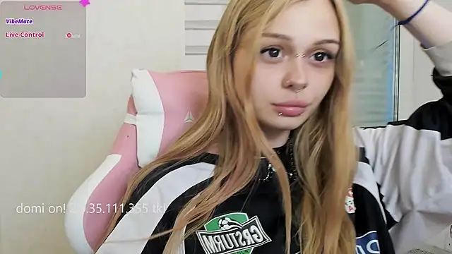 Snapshot of shy_melony chatting on June 22, 2026, 7:00 pm shy melony online show from June 22, 2026, 7:00 pm