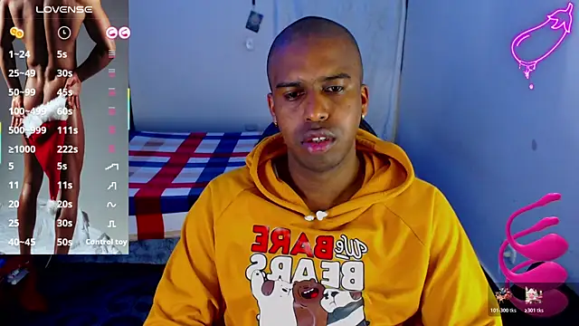 mrjhon26 online show from November 12, 2025, 2:04 am