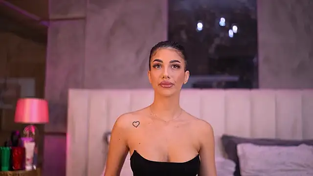 RaisaKali online show from January 10, 2026, 4:46 pm