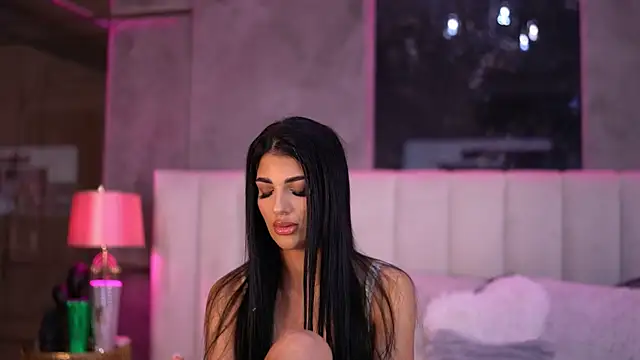 RaisaKali online show from November 24, 2025, 4:29 pm