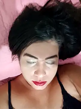 Snapshot of Ceccii chatting on March 12, 2025, 11:01 pm Ceccii online show from March 12, 2025, 11:01 pm