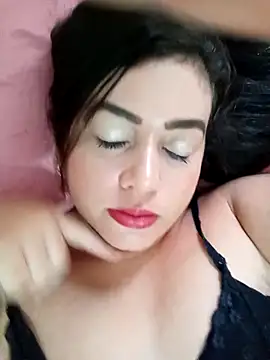 Snapshot of Ceccii chatting on March 12, 2025, 5:49 pm Ceccii online show from March 12, 2025, 5:49 pm
