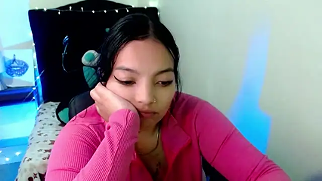 loren tits24 online show from July 31, 2026, 6:38 pm