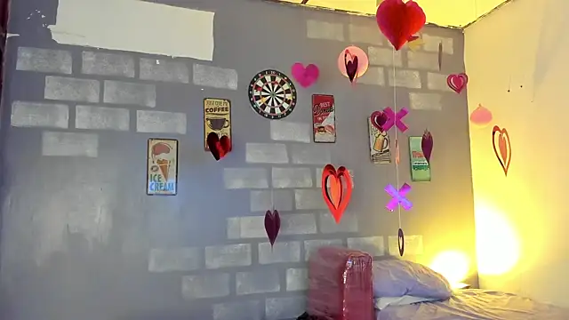 Snapshot of Gigi_cooper04 chatting on February 28, 2025, 8:07 pm Gigi cooper04 online show from February 28, 2025, 8:07 pm