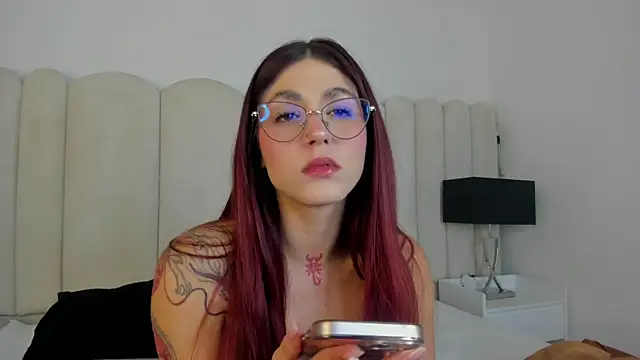 AnnyCherry  online show from September 26, 2025, 11:22 pm