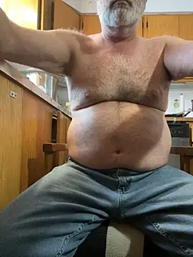 Frenchpoo online show from January 9, 2026, 5:53 pm