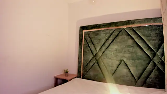 Snapshot of Ari_sunshine_ chatting on January 14, 2026, 1:42 am Ari sunshine online show from January 14, 2026, 1:42 am