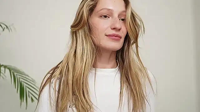 Stephany talks online show from April 8, 2026, 10:44 pm