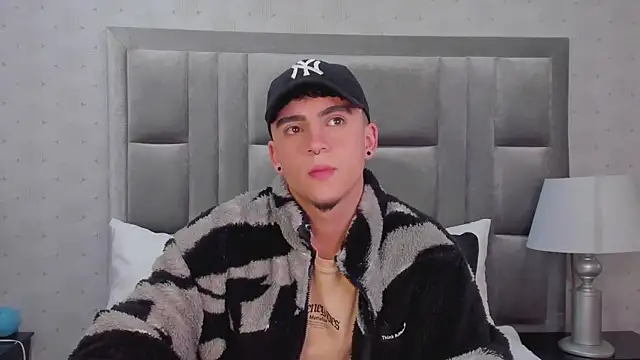 BrannTaylor online show from October 15, 2025, 12:02 pm