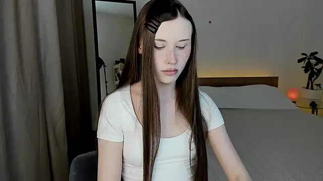 Stella Sunny online show from June 30, 2026, 10:21 pm